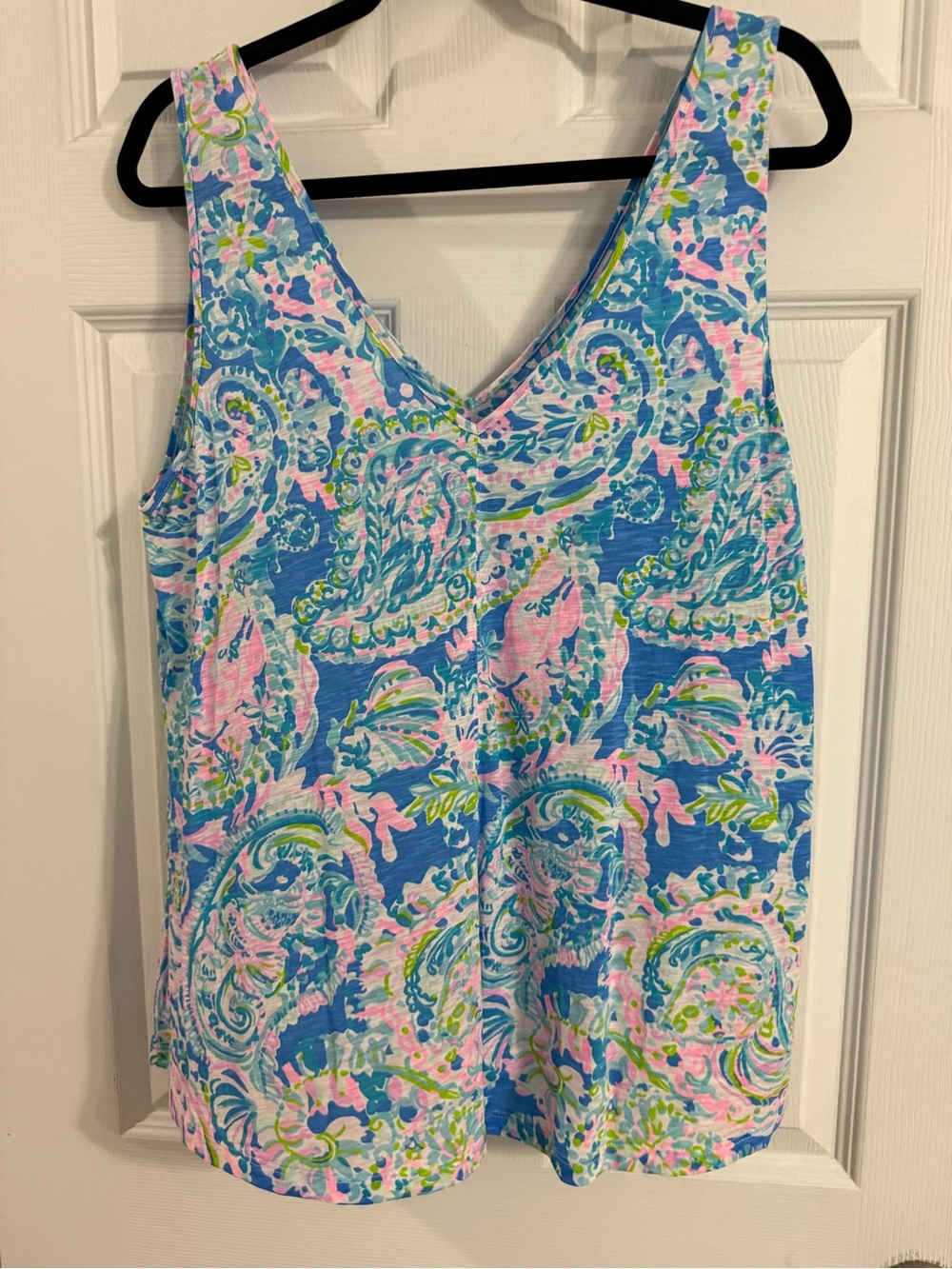 Lilly Pulitzer Paisley v-neck Tank - Blue & Pink XL
